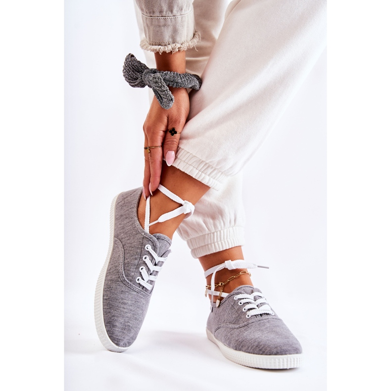 PE1 Dámské klasické tenisky zavázané šedé Dellis šedá 2