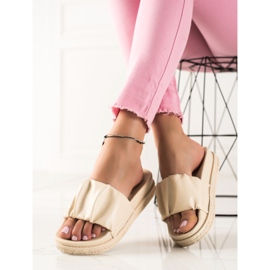 SHELOVET Béžové pantofle na platformě béžový 1