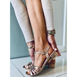 Sandály na nízkém podpatku Sparkle Champagne růžový 2