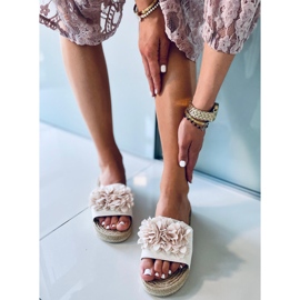 Květinové fiesta Primrose Beige pantofle béžový 1 Květinové fiesta Primrose Beige pantofle béžový 1