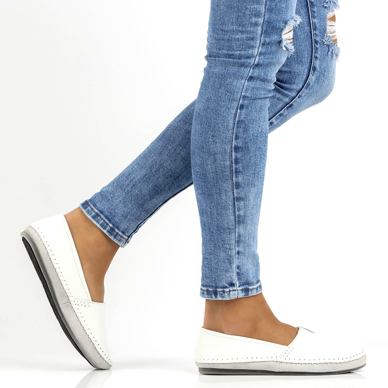 Kožené boty Filippo DP031 / 22 WH bílý šedá 7