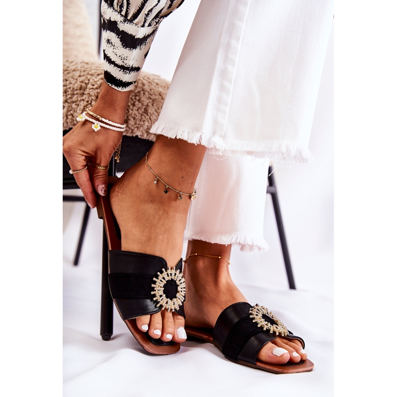 PS1 Pohodlné dámské pantofle s černým ornamentem Ginera černá 1