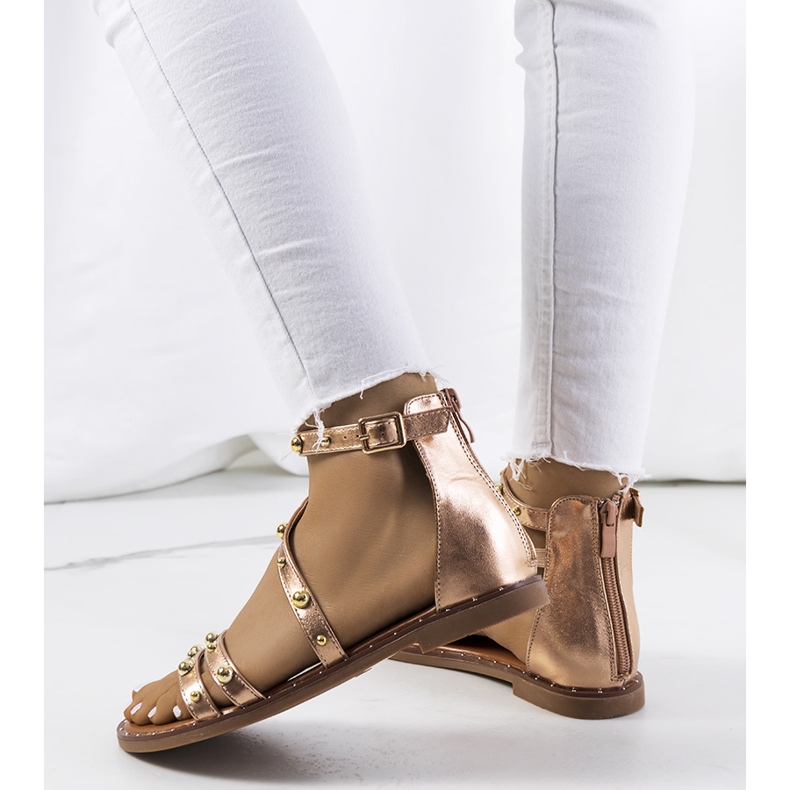 Růžové sandály Krolt s cvočky růžový 1