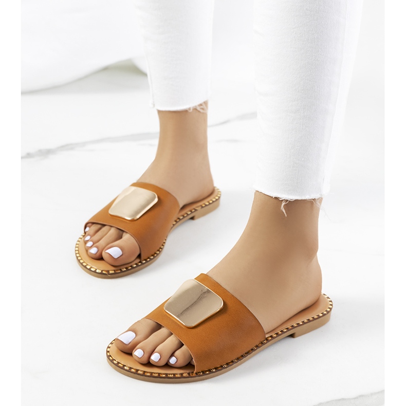 Hnědé dámské pantofle Synan hnědý 1