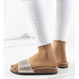 Béžové pantofle na korkové podrážce Jorja béžový 1