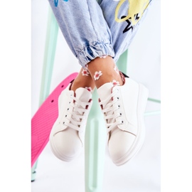 FK2 Dámské sportovní boty zavazované v bílé barvě Renesme bílý černá růžový zlatý 2