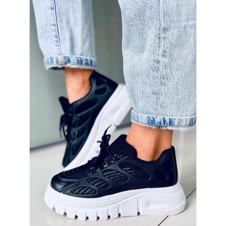 Trenéři Raida Black černá 1 Trenéři Raida Black černá 1