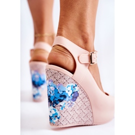 PH1 Dámské béžové sandály na klínu Nemesis béžový 2