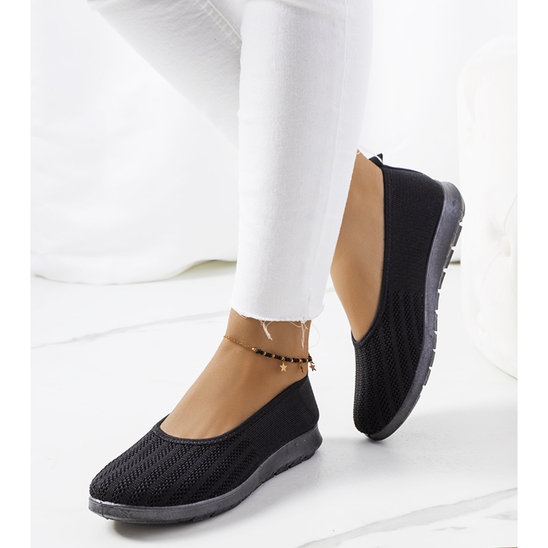 Černé tenisky od Meeri černý 1