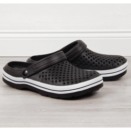 Novinky M EVE301A černé prolamované pěnové pantofle černá 1