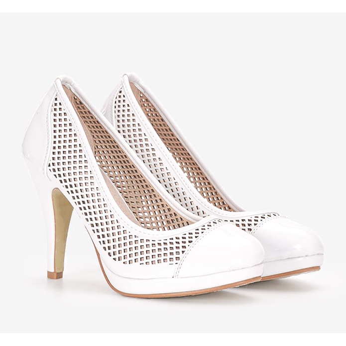 Bílé lodičky na podpatku Friar bílý 1 Bílé lodičky na podpatku Friar bílý 1