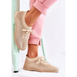 FM1 Dámská béžová sportovní obuv Sequro Slip On béžový 2 FM1 Dámská béžová sportovní obuv Sequro Slip On béžový 2