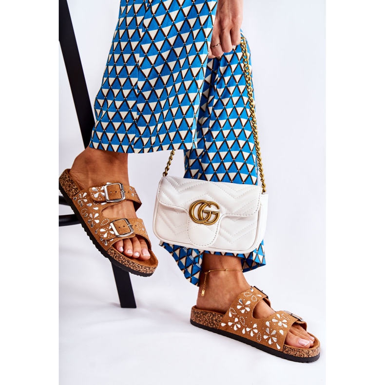 PG1 Hnědé semišové pantofle Dalvio s kamínky hnědý 2