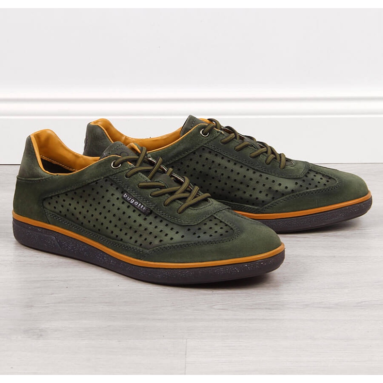 Zelené prolamované kožené boty pro muže Bugatti JJ153022 zelená 1 Zelené prolamované kožené boty pro muže Bugatti JJ153022 zelená 1