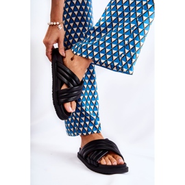 PJ1 Klasické dámské černé kožené pantofle Daron černá 2