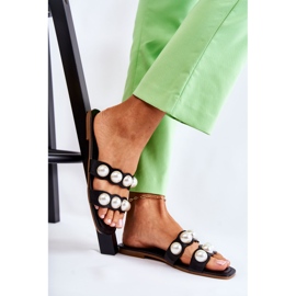 PG1 Dámské kožené pantofle s ozdobnými perlami Černé Lasello černá 1