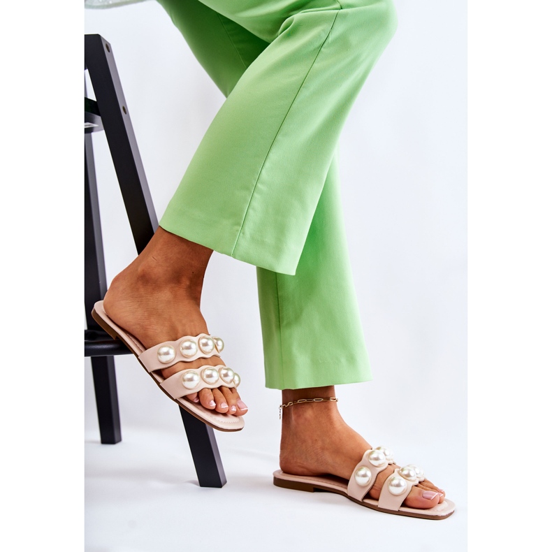 PG1 Dámské kožené pantofle s ozdobnými perličkami Lasello béžový 2