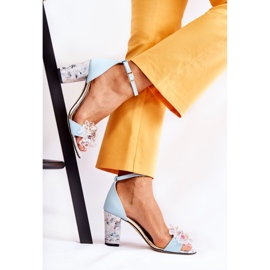 PA2 Kožené Sandály Na Baru S Modrými Krystaly Velinda 1