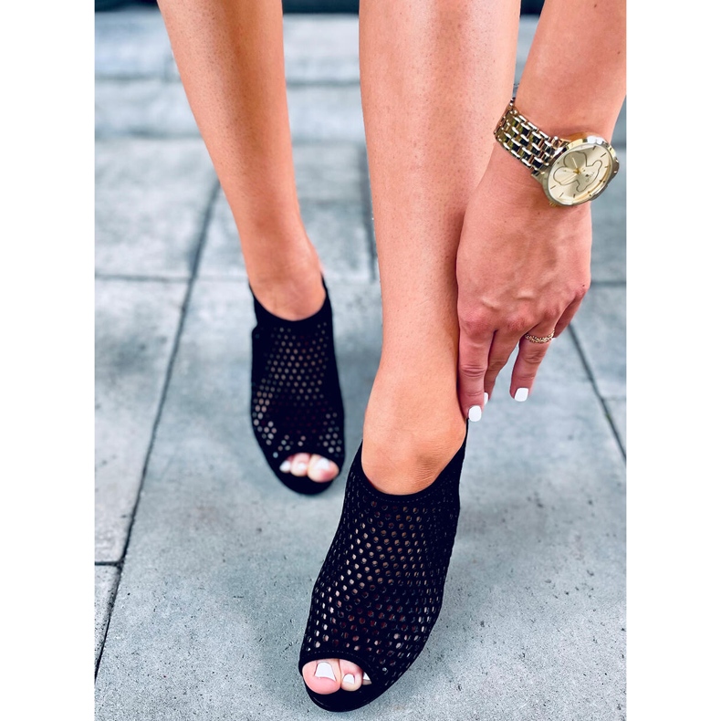 Prolamované sandály Sydney Black černá 1