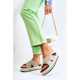 PG1 Dámské semišové pantofle na zelené platformě Neriko zelená 2