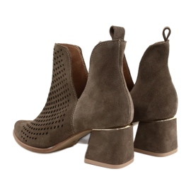 Lewski Shoes Semišové prolamované boty Lewski Boty 3165 zemní velur hnědý 6