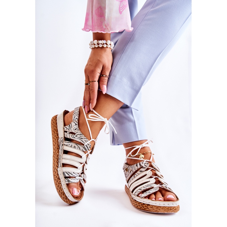 Módní dámské kožené sandály Maciejka 05552-04 béžovo-černá béžový 2