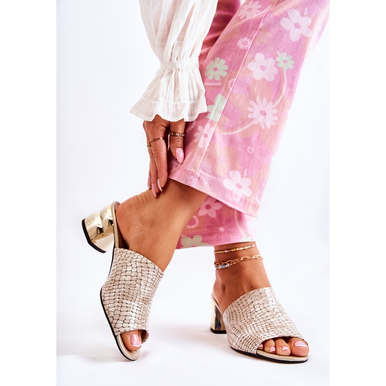 PA2 Kožené dámské pantofle Krokodýl na podpatku Béžová Perry béžový 2 PA2 Kožené dámské pantofle Krokodýl na podpatku Béžová Perry béžový 2