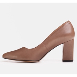 Marco Shoes Hnědé kožené lodičky se zavinutou patou béžový 1