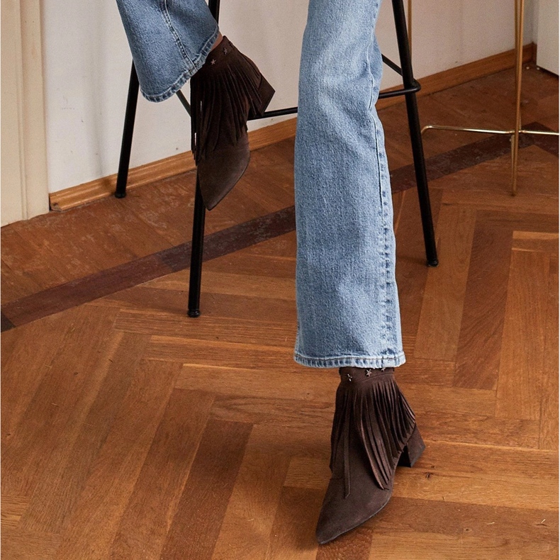 Marco Shoes Originální semišové kozačky s ozdobnými třásněmi hnědý 2