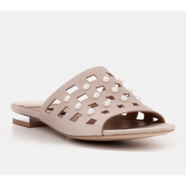 Marco Shoes Elegantní dámské pantofle s perlami a perforací béžový 1