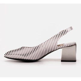 Marco Shoes Elegantní dámské lodičky s metalickými pruhy stříbrný 3
