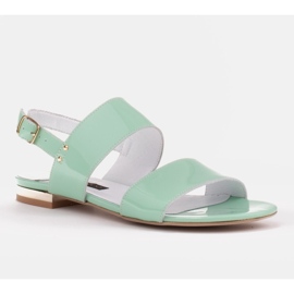 Marco Shoes Ploché sandály s lakem a metalickou patou zelený 1