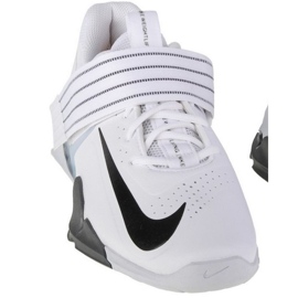 Boty Nike Savaleos CV5708-100 bílý 2