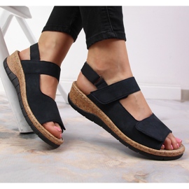 Kožené dámské sandály na klínku Rieker V7170-14 námořnická modrá 1