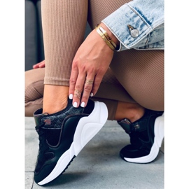 Káhirští černí trenéři černý šedá 1