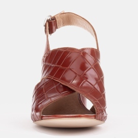 Marco Shoes Dámské kožené sandály z kůže s broušenými pruhy hnědý 1