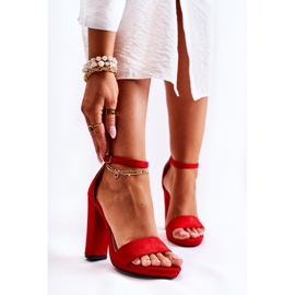 PG1 Klasické Semišové Sandály Na červeném Aveira Post 1