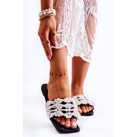 Dámské klasické pantofle s perličkami černé Calipso černá 1 Dámské klasické pantofle s perličkami černé Calipso černá 1