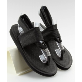 Černé bavlněné sandály DD81P černý 2