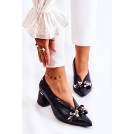 Kožené lodičky s Laura Messi 2487 černá dekorace černý 1