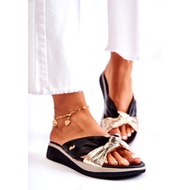 PE1 Pohodlné kožené dámské pantofle černozlatá Neyla černá zlatý 1