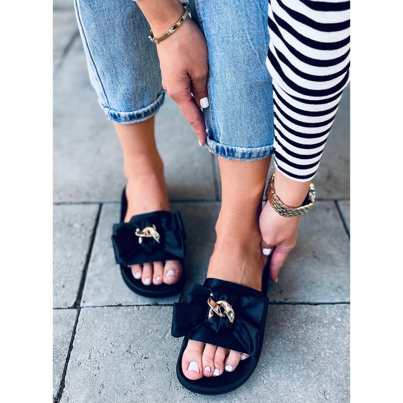 Dámské pantofle Camelia Black černá 1