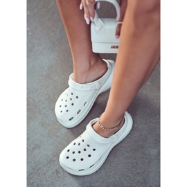 FS1 Dámské pěnové pantofle Crooks White Coline bílý 1