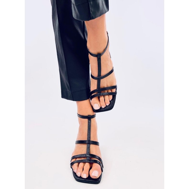 Vinta Black sandály na vysokém podpatku černá 1