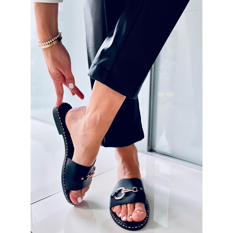 Kettle Černé dámské pantofle černý 2