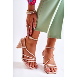 WS1 Klasické lakované sandály na vysokých podpatcích béžová Milani béžový 1