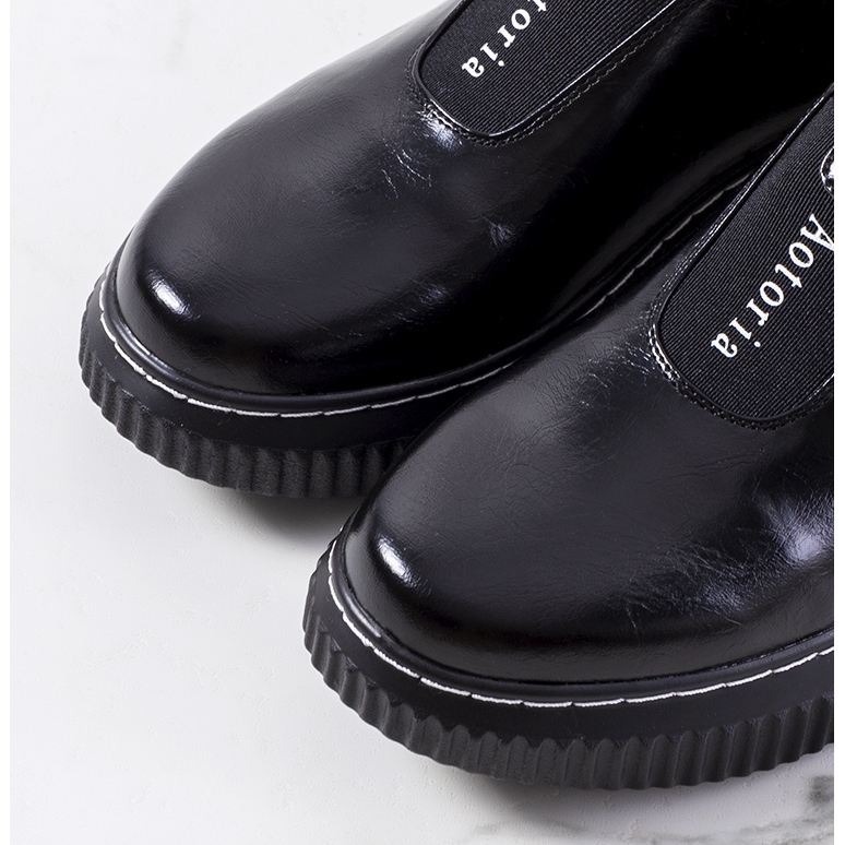 Černé brogy na platformě Siddons černý 1