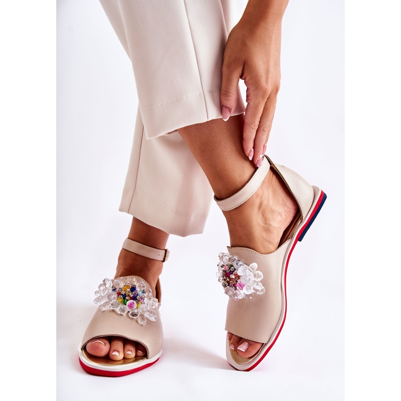 PA2 Dámské kožené sandály s béžovým zdobením Nevassa 2