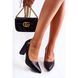 Vinceza Kožené lodičky Na Baru V Spitz Black Larea černá 1