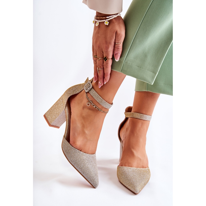 WS1 Lesklé lodičky Na Zlatém Amira Baru zlatý 2